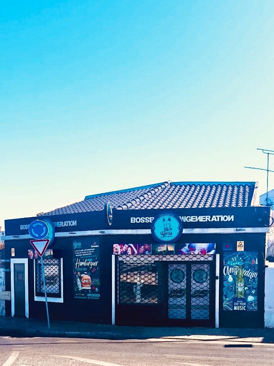 Decoração de montras e fachadas