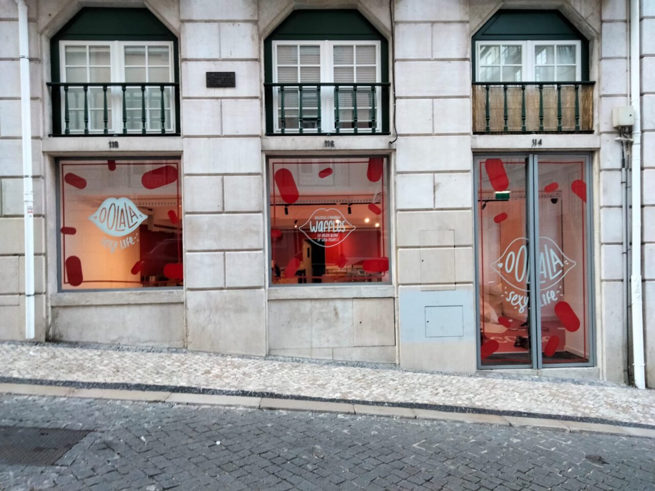 SABE COMO TIRAR PARTIDO DA SUA MONTRA PARA SE PUBLICITAR?