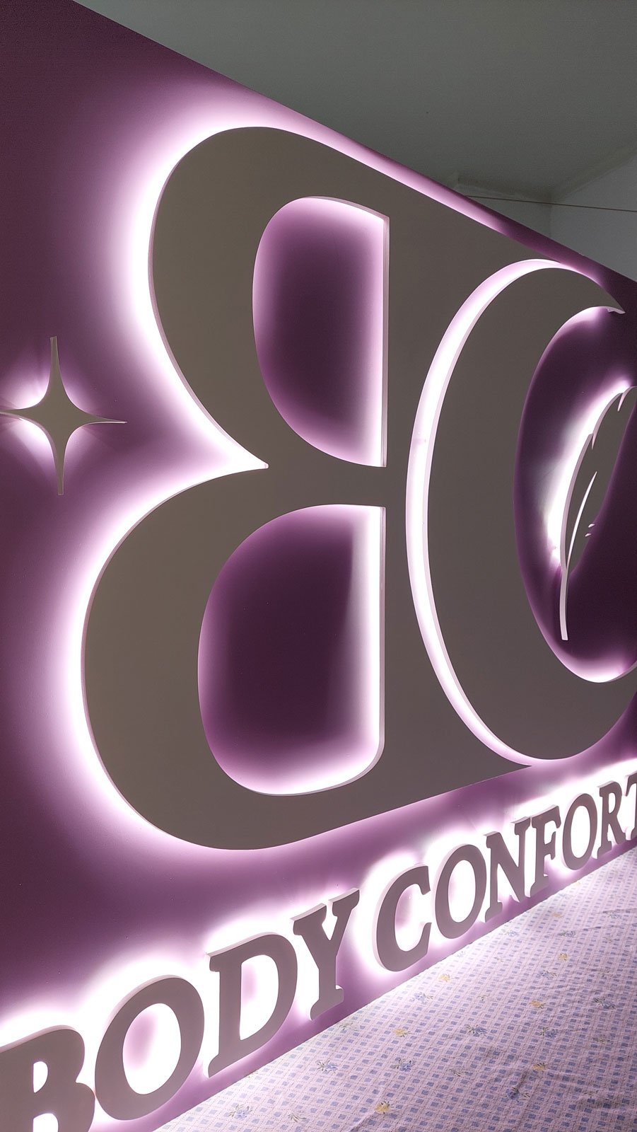 logotipo retro-iluminado 3d logotipo retro-iluminado 3d